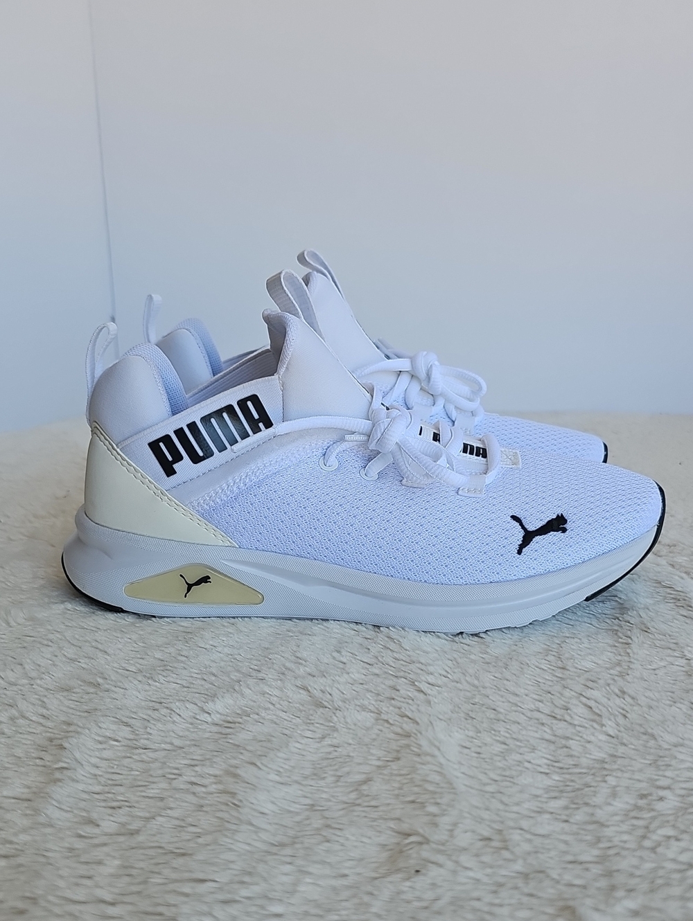 NWT Puma Pacer Future White Black SoftFoam+ Running Sneakers Women Sz 7.5